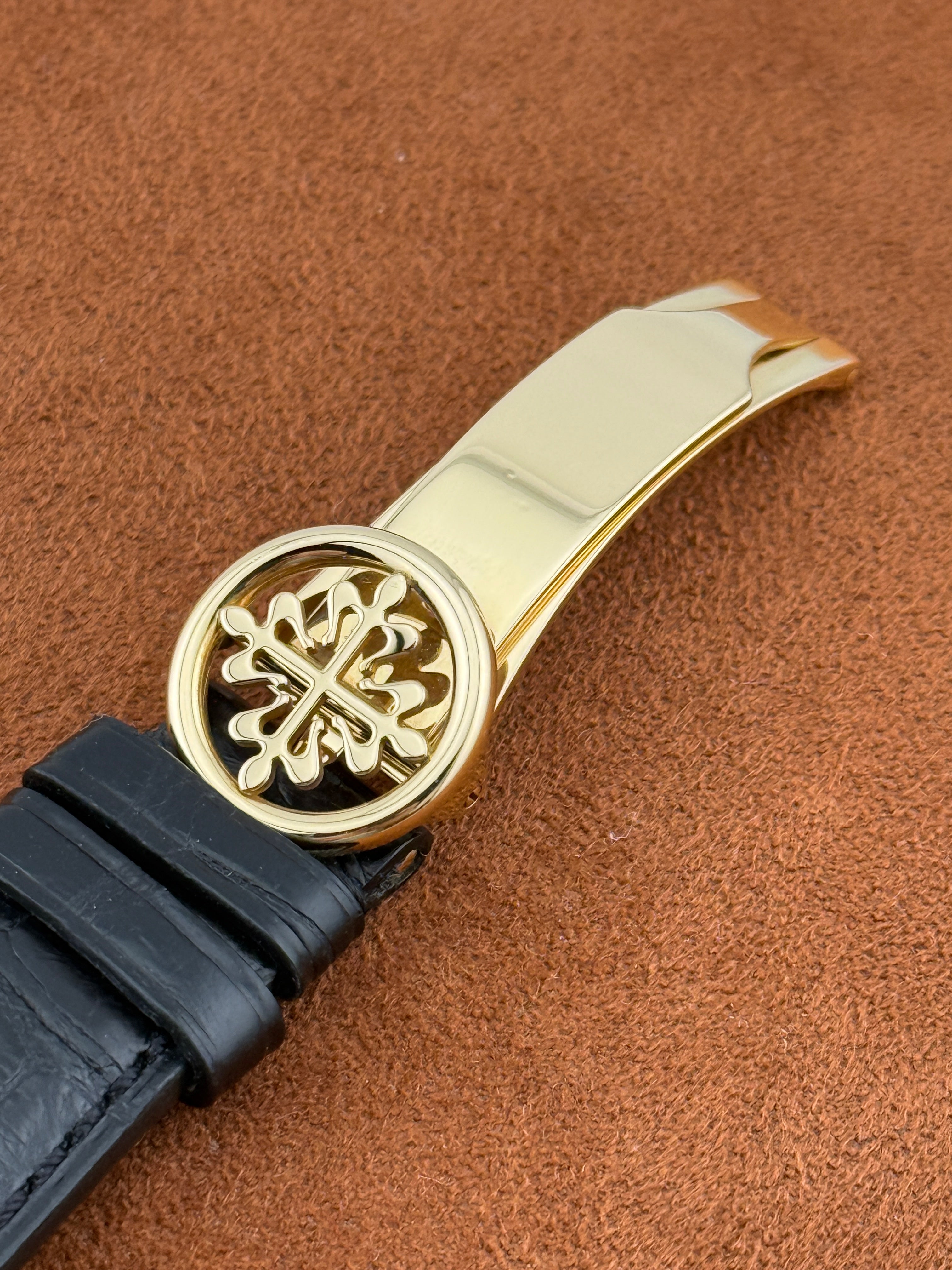 Patek Philippe World Time Ref. 5110J — State of Qatar "Doha" Edition